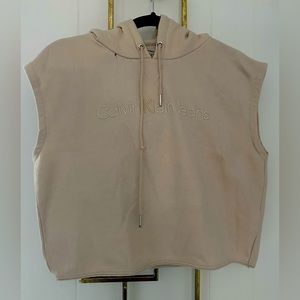 Beige crop top sleeveless